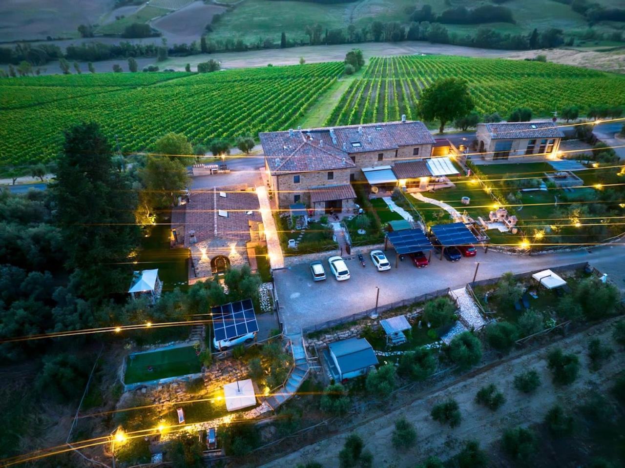 Vittoria Chianti Vacations Poggibonsi Exterior foto