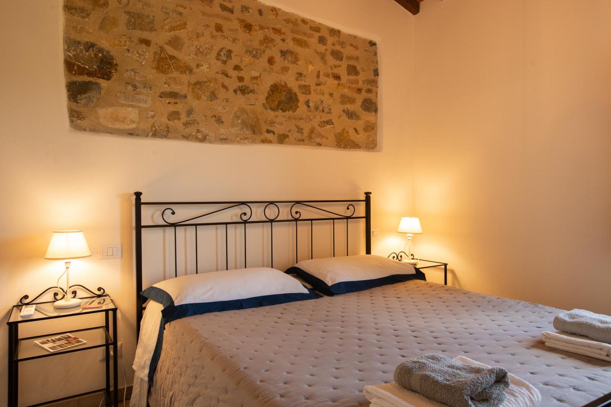 Vittoria Chianti Vacations Poggibonsi Exterior foto