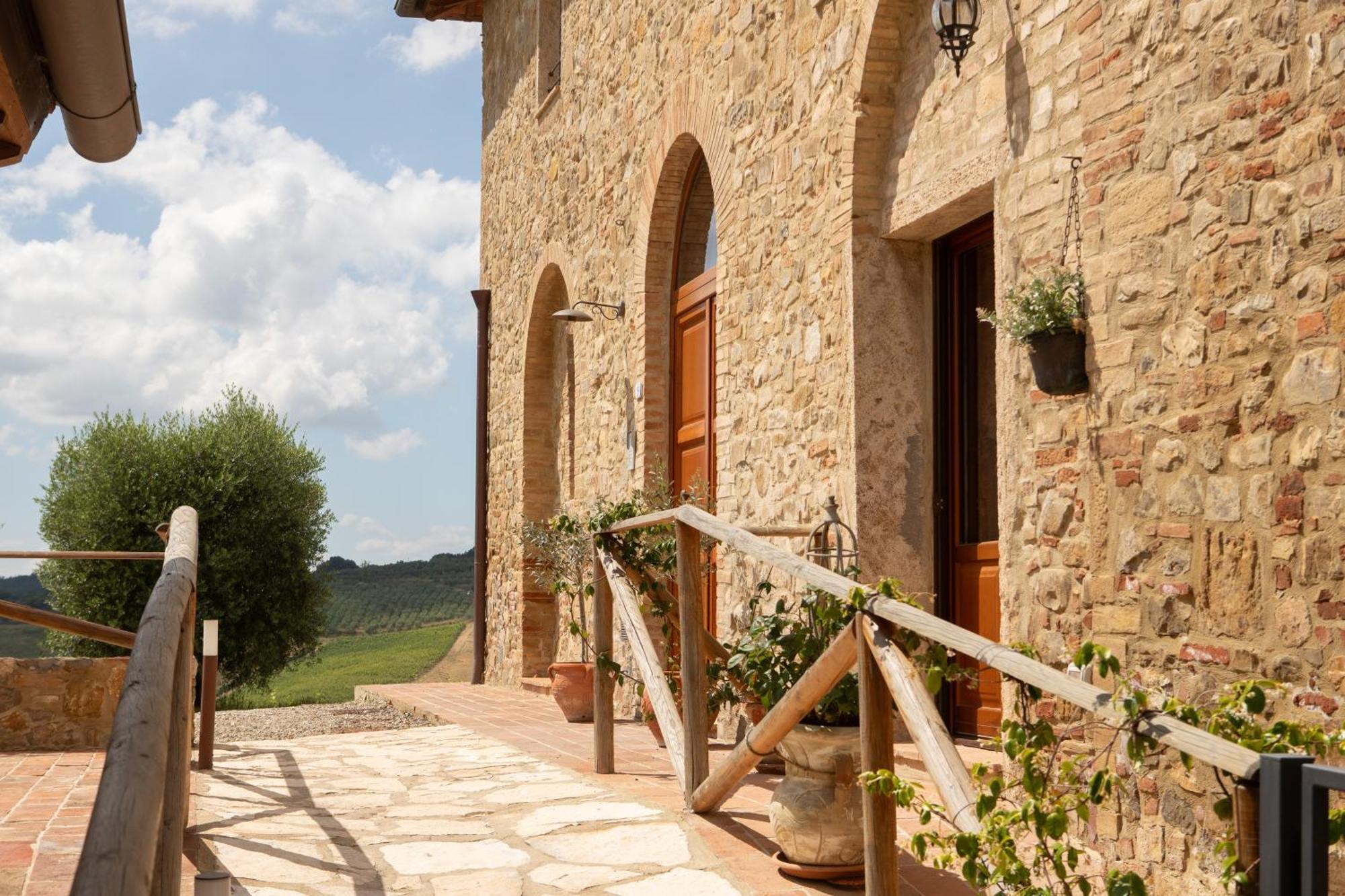 Vittoria Chianti Vacations Poggibonsi Exterior foto