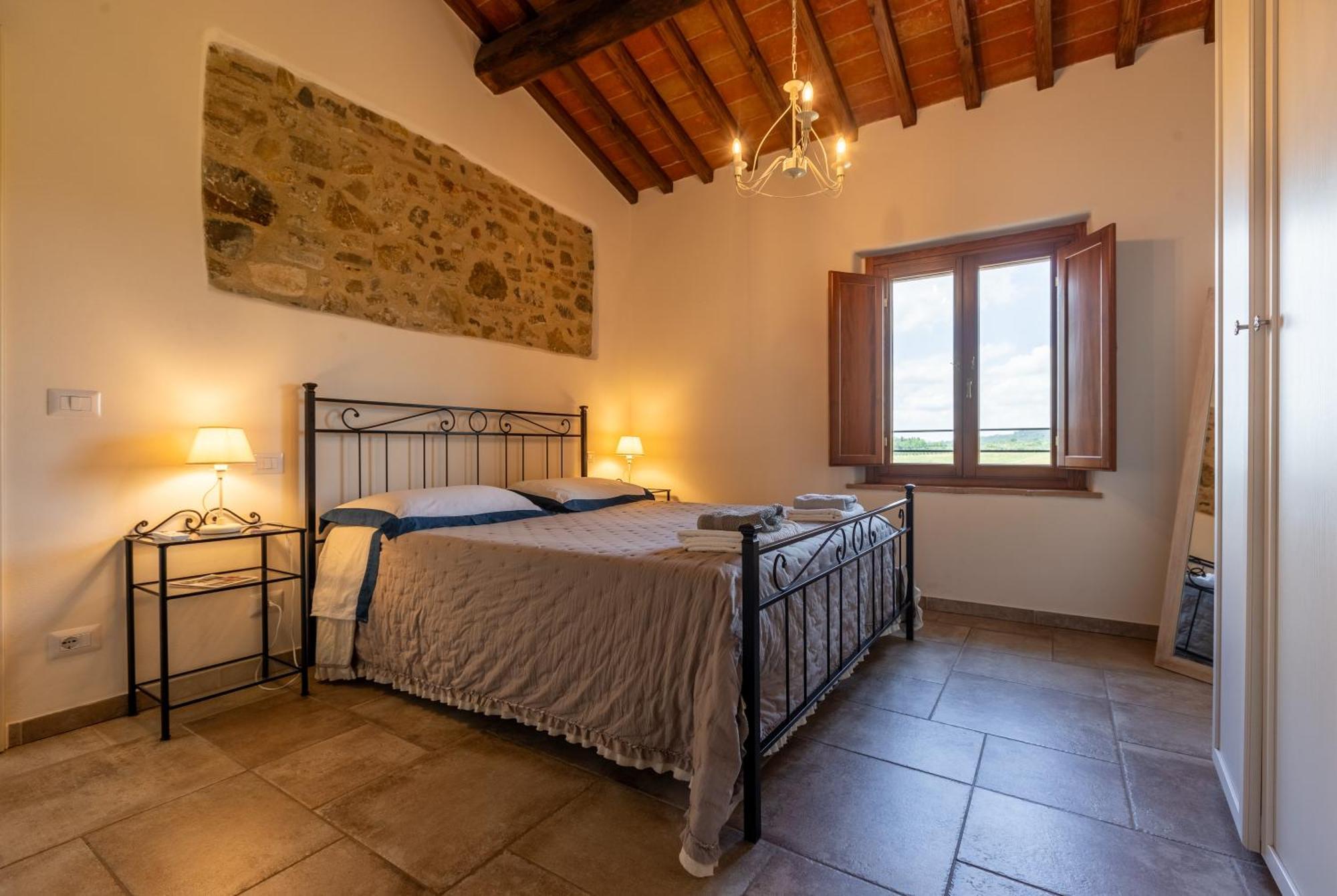 Vittoria Chianti Vacations Poggibonsi Exterior foto